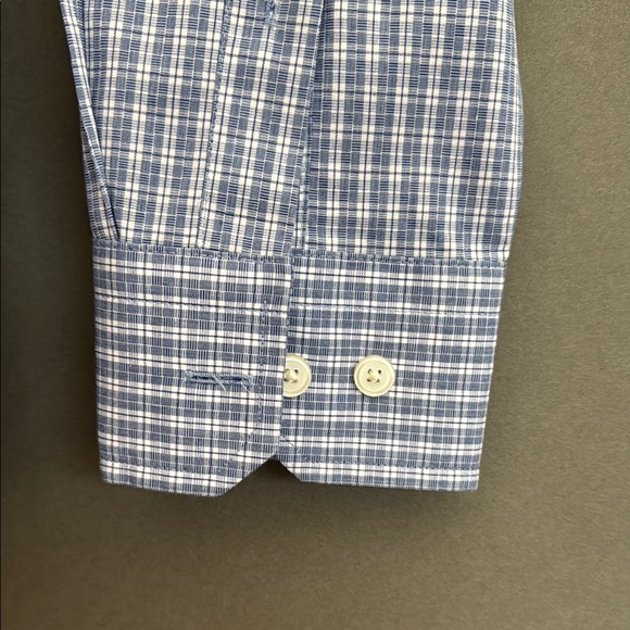 Men's Blue Checkered Shirt, Banana Republic, New, size Small, from TV wardrobe - Picture 4 of 6